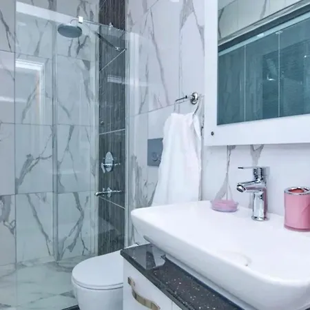 1 Bedroom Seaview 卡尔坎